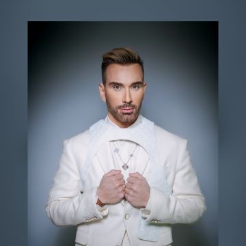 Το εκρηκτικό «Just the 2 of Us» επιστρέφει στο OPEN