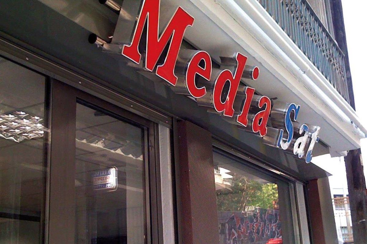 1b1b1d97015ac06b4c32024b7a3aec81 XL 90f6be6c