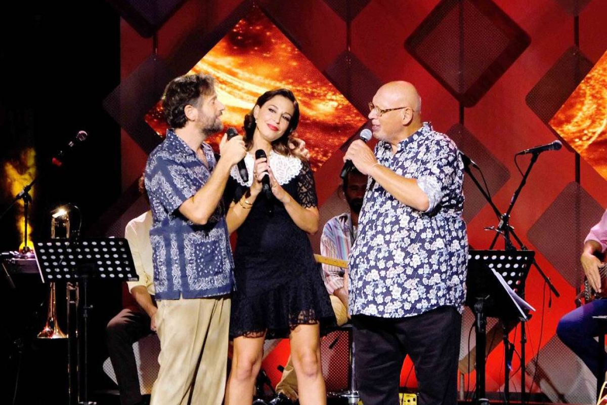 860445efa37a268f3e57950f172a6fcd XL 90138c5d