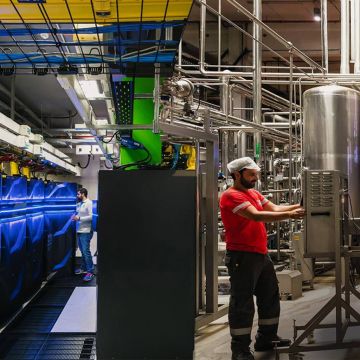 Ο Όμιλος ΟΤΕ υλοποιεί νέα επένδυση της Coca-Cola HBC στην Ελλάδα, ύψους €7 εκατ.