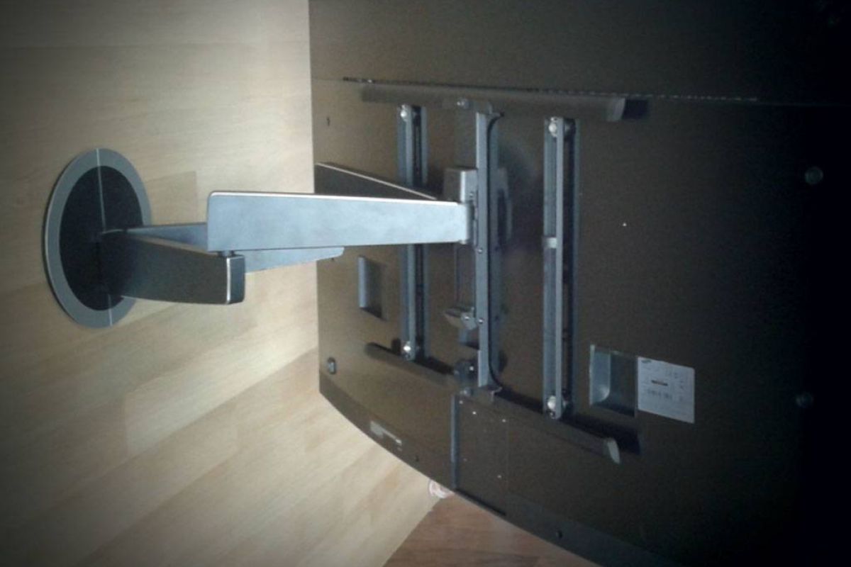 fda10451bf5ac0a8131105b8077deb1e XL 92239280