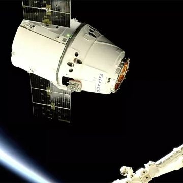 Ολοκληρώθηκε η πρώτη φάση πτήσεων του διαστημοπλοίου Dragon της Space X