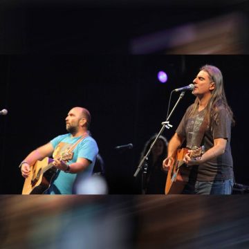 Βινύλιο – Τρίτη 26 Φεβρουαρίου στον ΣΚΑΪ με Πυξ Λαξ