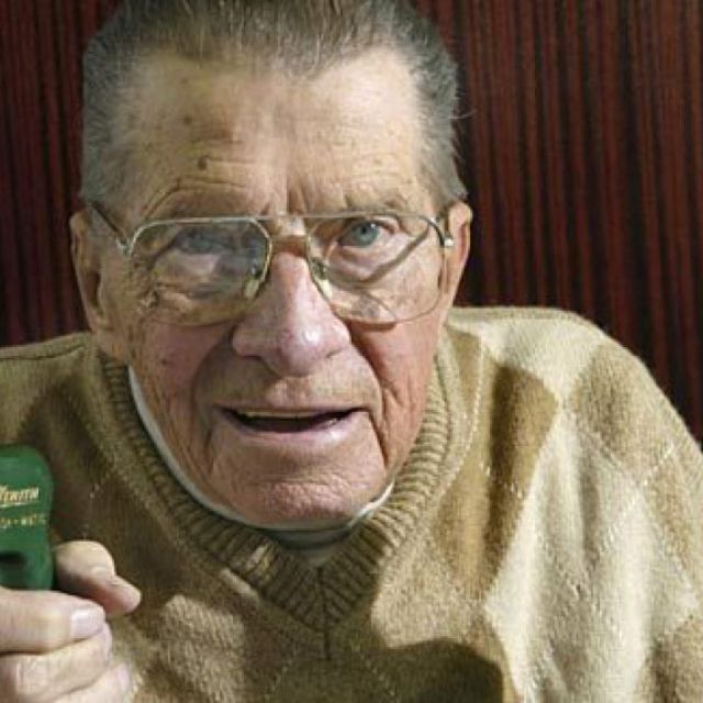 Πέθανε ο εφευρέτης του τηλεκοντρόλ