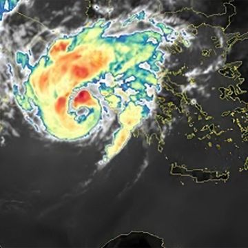 Ιανός: Βίντεο από το διάστημα δείχνει την πορεία του