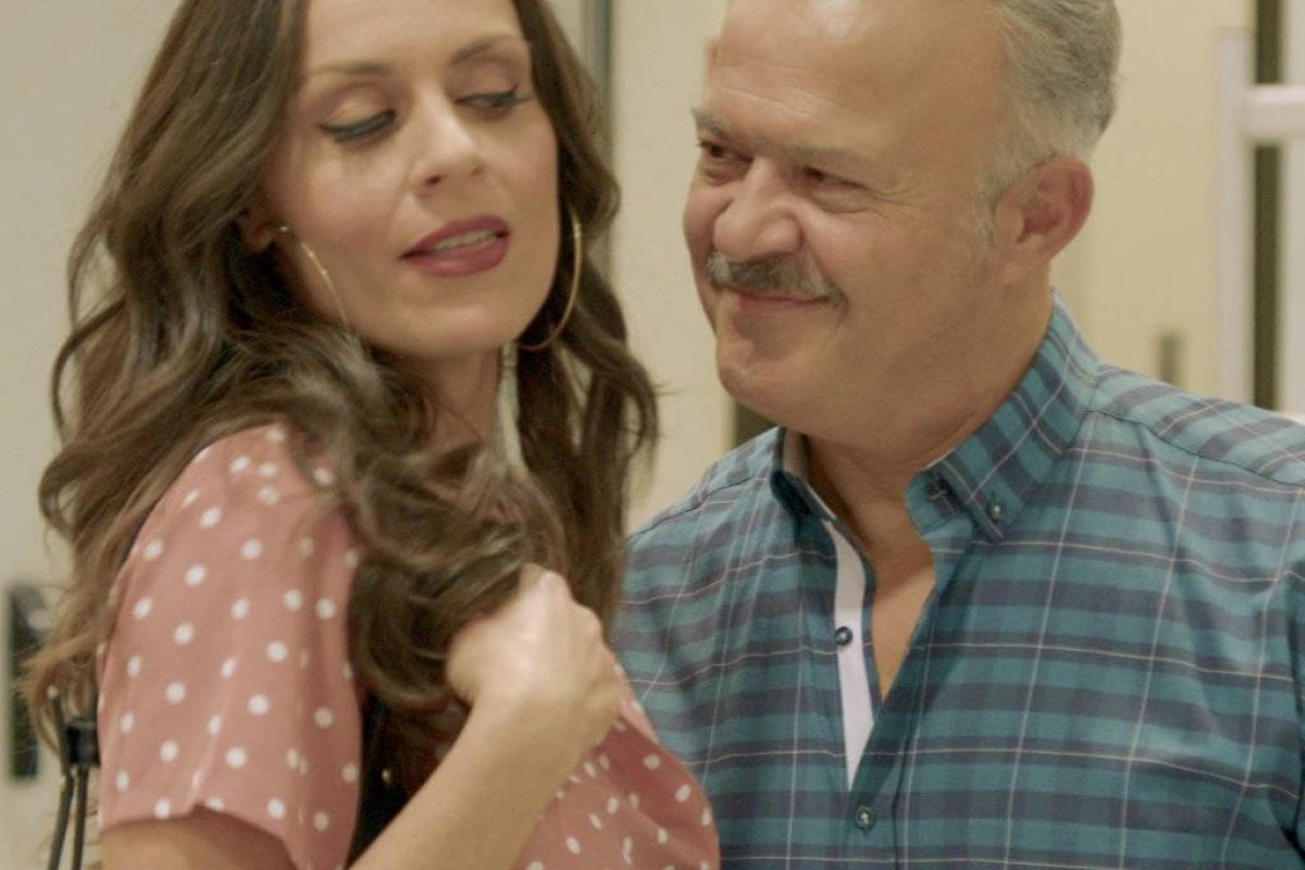 "Συμπέθεροι απ’ τα Τίρανα", Παρασκευή 1 Απριλίου το 21ο επεισόδιο στο MEGA!