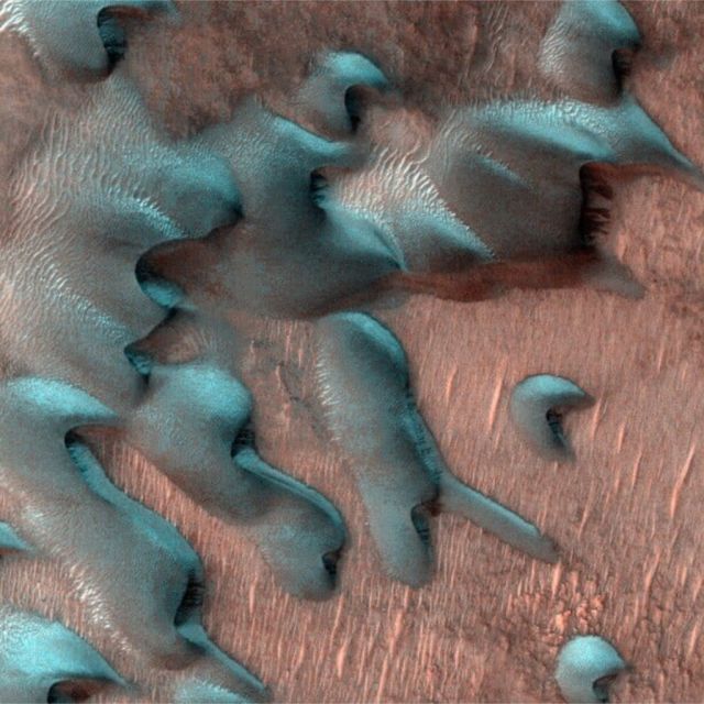 Η NASA φωτογράφησε την απόκοσμη ομορφιά του χειμώνα στον Άρη