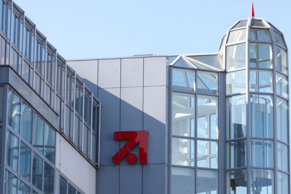 e8865c10143f97672a37da9713ed85df XL 98150c06