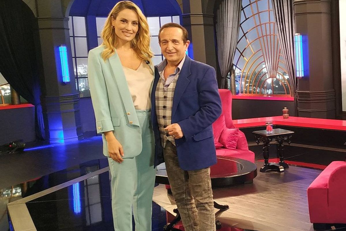 0b7e10ed51a3b23b2d06a675b14f8cc2 XL 990a002e