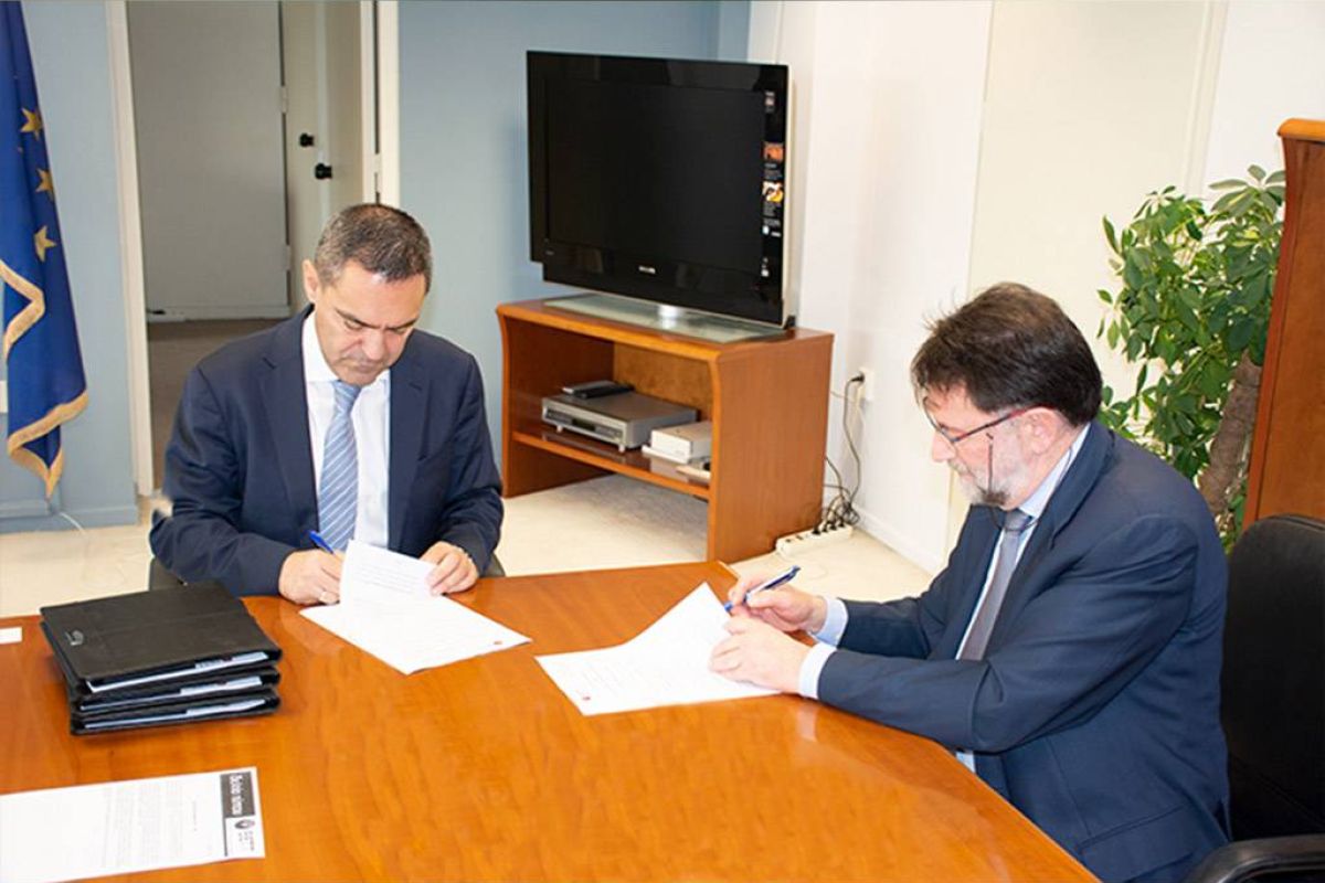 e7d38caa72a58bc70fa405677b54e85a XL 9aedebed