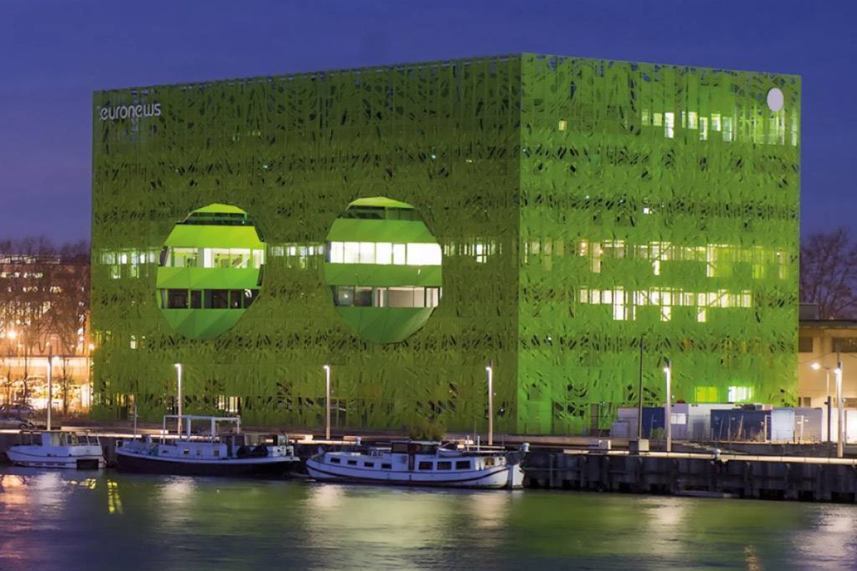 5999df14a5c1cb224f094995e96943e9 XL 9bc00e7f