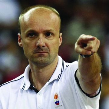 Ο νέος τεχνικός της ΑΕΚ, Γιούρι  Ζντοβτς, στο Pick & Roll του OTE TV