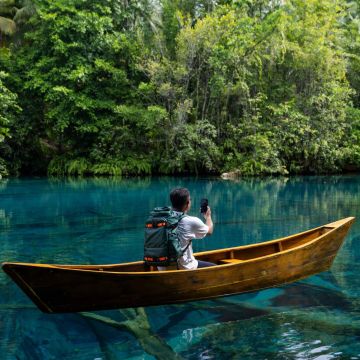 Η SpaceX εξαγοράζει φάσμα από την EchoStar έναντι 17 δισ. δολαρίων με στόχο την παγκόσμια τηλεπικοινωνιακή κυριαρχία