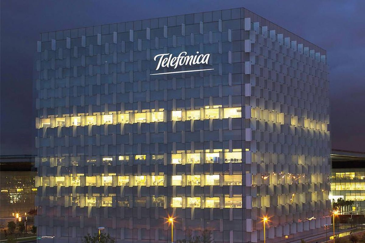 19816c604919d5b4d31edb2d5148cea3 XL 9f9c21e8