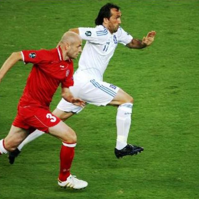 Ελεύθερες ή μέσω emu ποδοσφαιρικές μεταδόσεις