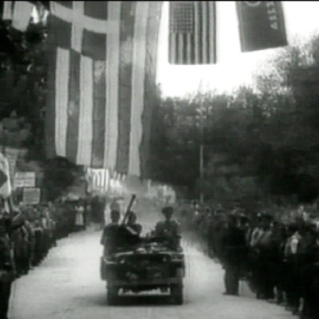 Αφιέρωμα στην απελευθέρωση της Αθήνας (12.10.1944)