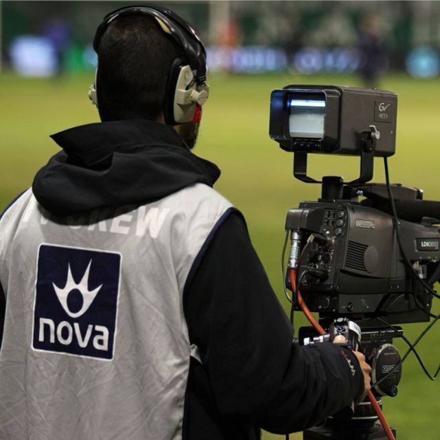 Λεπτό προς λεπτό η αυλαία στα Play Off και το φινάλε των Play Out μόνο Novasports!