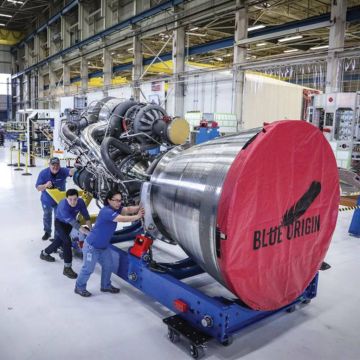 Ο Jeff Bezos θα πουλά μετοχές της Amazon κάθε χρόνο για την χρηματοδότηση της Blue Origin