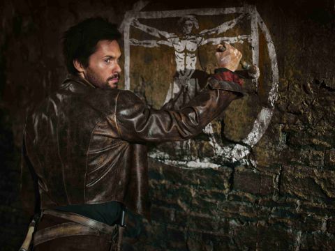 Tom Riley as Leonardo Da Vinci 3 scaled a0d45a8c