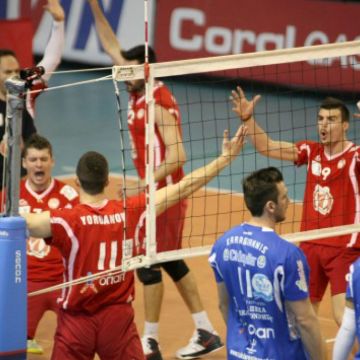 Φοίνικας Σύρου – Ολυμπιακός για το Κύπελλο στο βόλεϊ στα Novasports