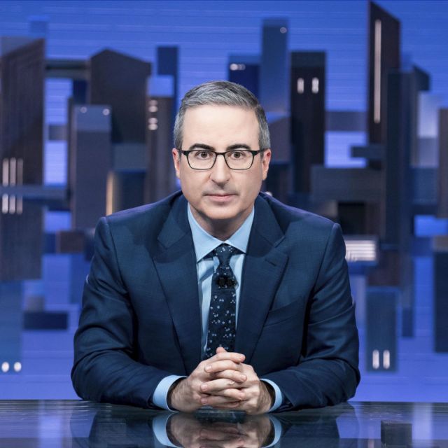 Το «Last Week Tonight with John Oliver» επιστρέφει αποκλειστικά στην COSMOTE TV