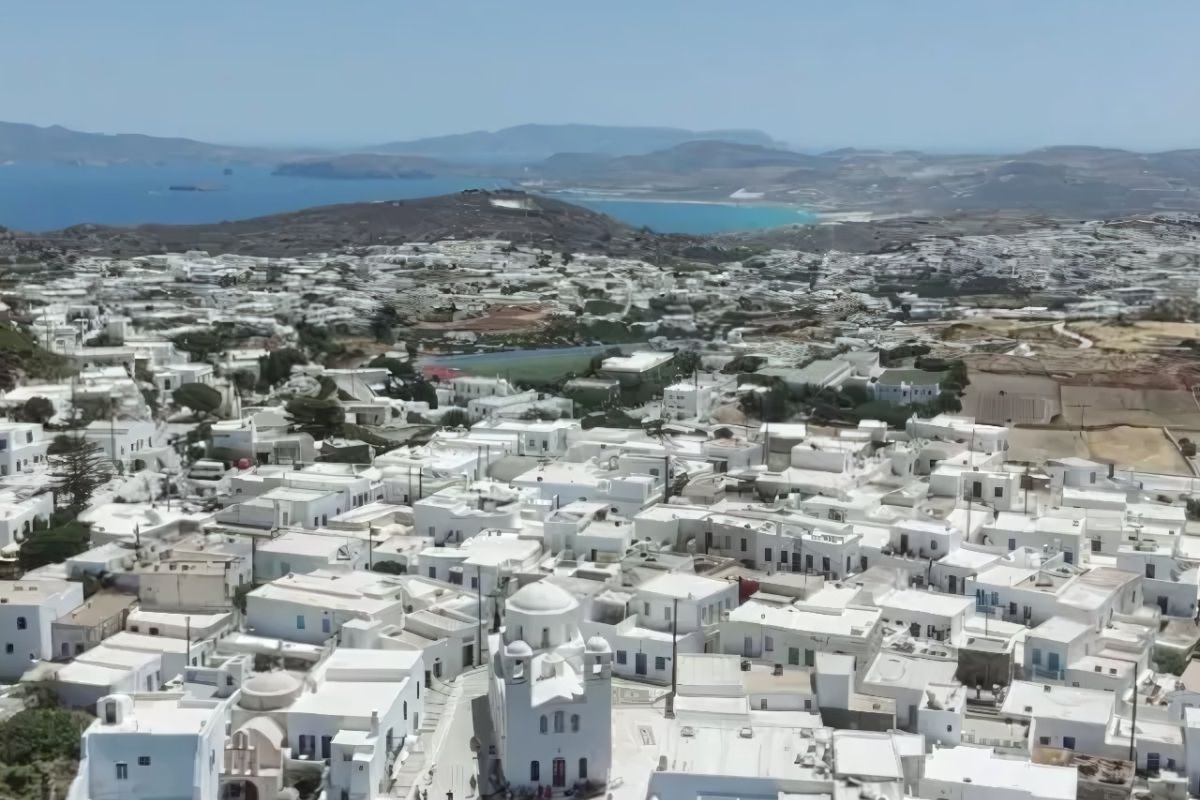 1280 square 114 a2a00078