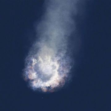 Πύραυλος Falcon 9 εξερράγη λίγο μετά την εκτόξευση