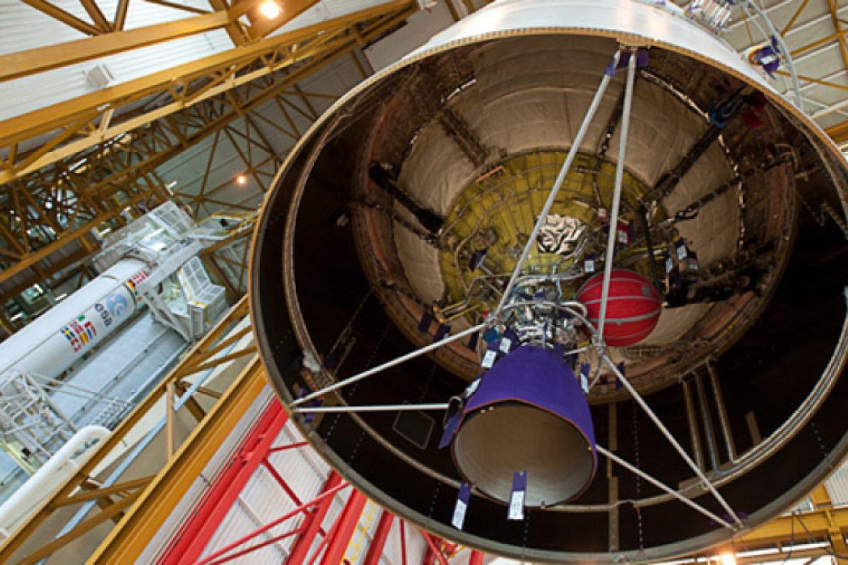 Προετοιμασίες για την πτήση 201 του Ariane 5