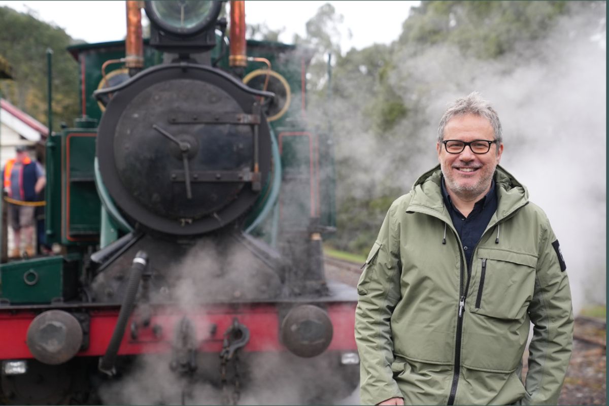 1280 square 135 a3cfed6f