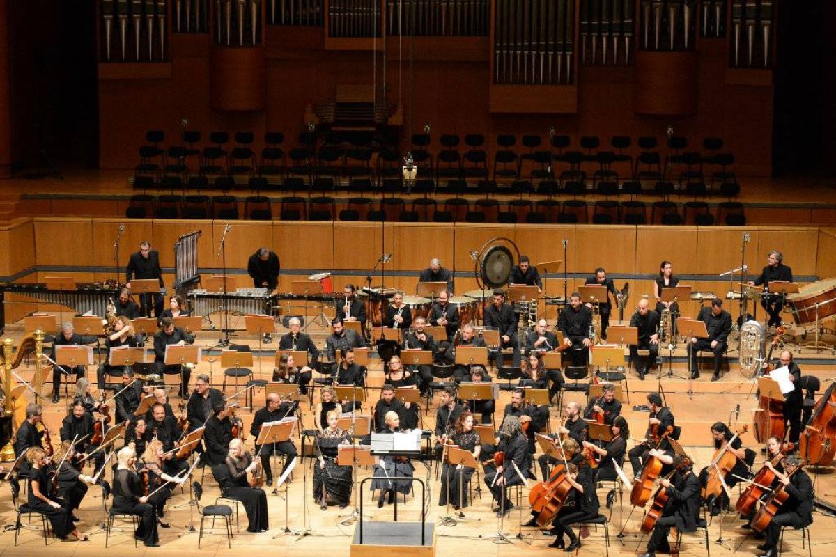 95370b7f38859fc5f45eda1504531f33 XL a3097a72