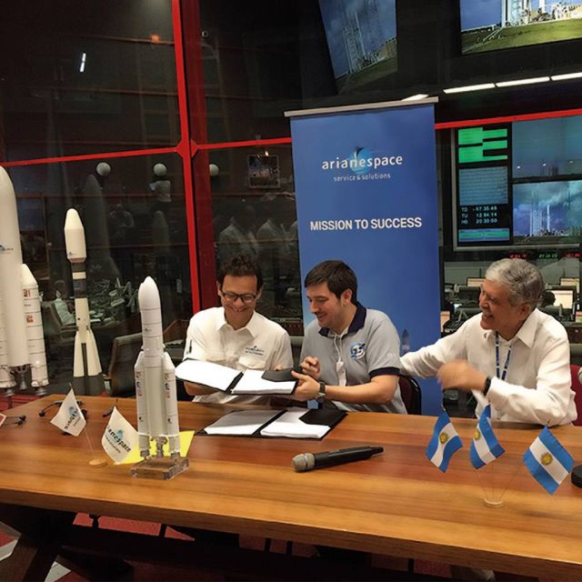 Η Arianespace υπογράφει συμβόλαιο με την ARSAT για εκτόξευση ενός ακόμα δορυφόρου