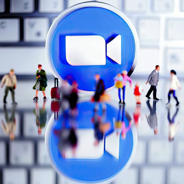 Νέα πλατφόρμα για τη μαζική online παρακολούθηση καλλιτεχνικών και άλλων εκδηλώσεων