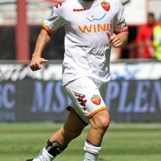 Ποδόσφαιρο: Τι παίζει σήμερα και που