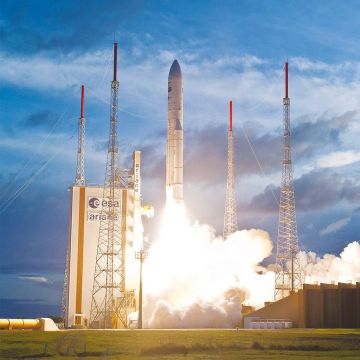 Τουλάχιστον 11 εκτοξεύσεις από την Arianespace το 2015