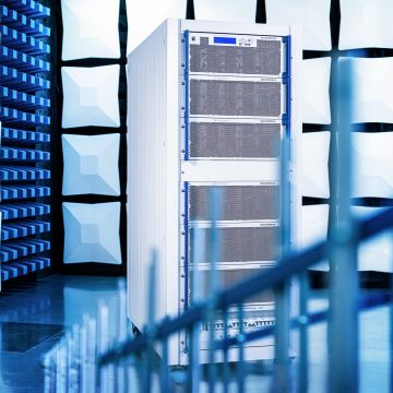 Η Rohde & Schwarz επεκτείνει το χαρτοφυλάκιο ενισχυτών ευρυζωνικής σύνδεσης με νέες κατηγορίες ισχύος έως 1000 W για εφαρμογές στην αυτοκινητοβιομηχανία, την αεροδιαστημική και την άμυνα