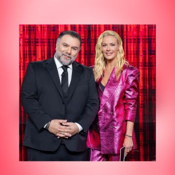 “Moments” με τη Ζέτα Μακρυπούλια με καλεσμένο τον Γρηγόρη Αρναούτογλου