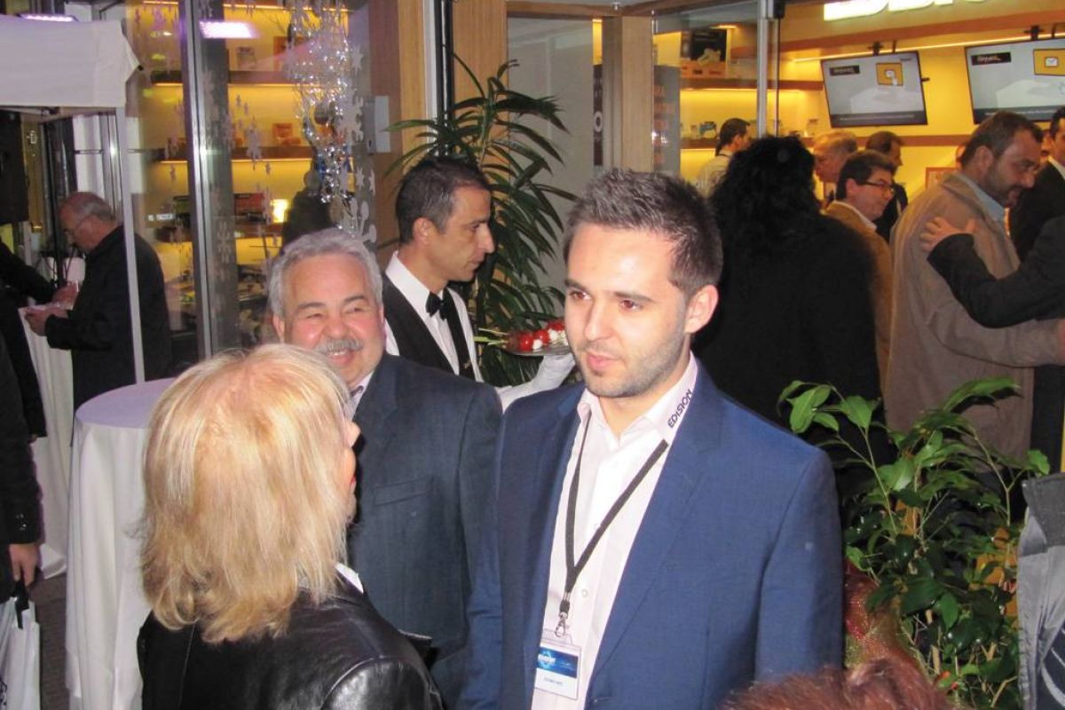 52eb80e12b94803b6473811d2120c01b XL a8e476c3