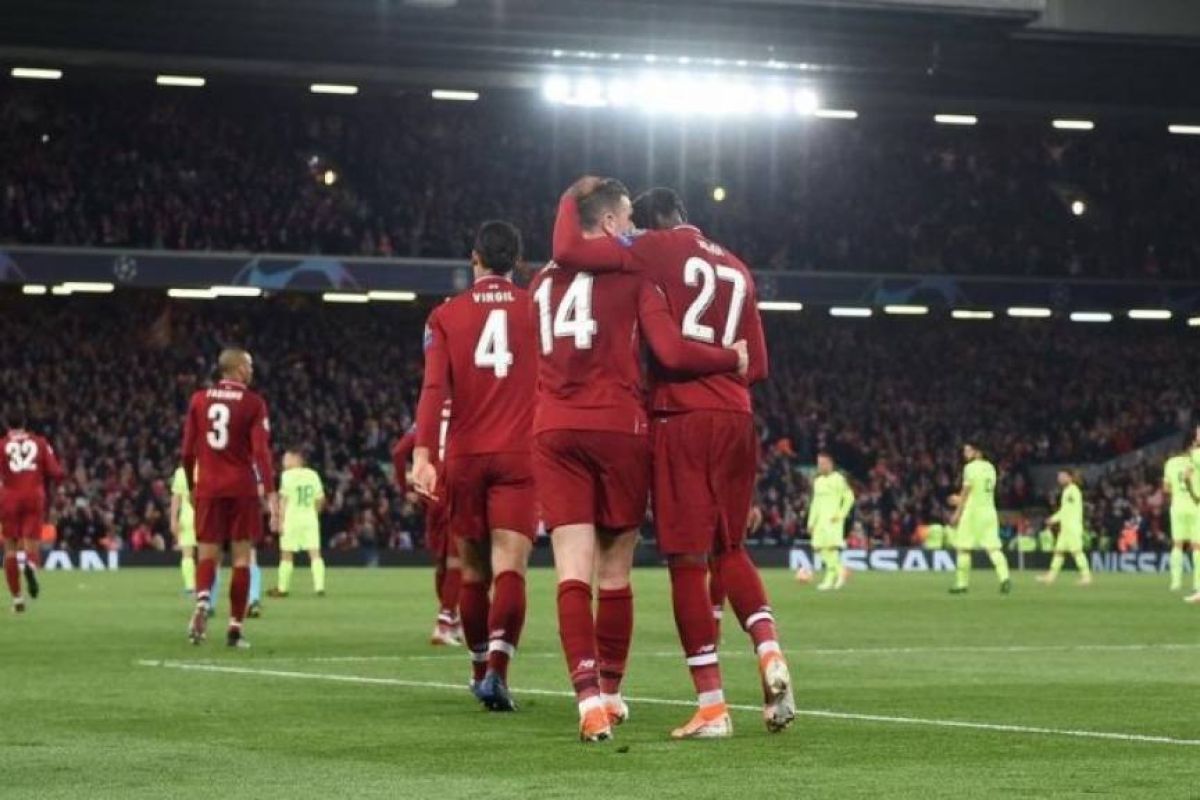 Πρωταθλήτρια… στα έσοδα η Λίβερπουλ