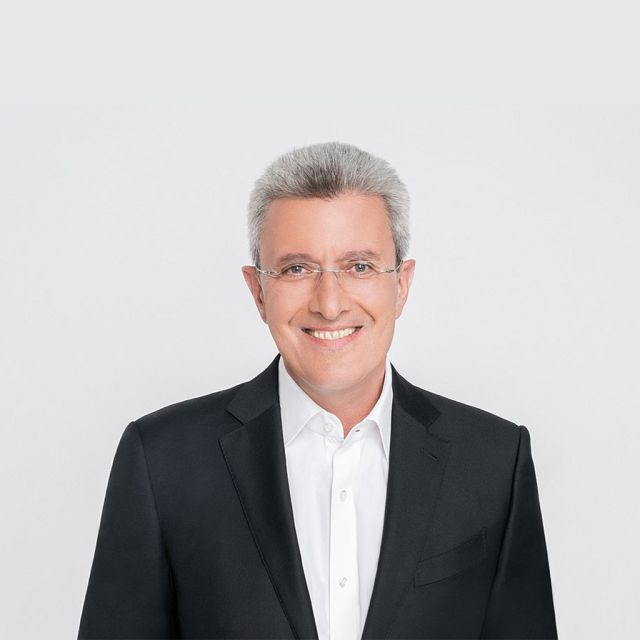 Ενώπιος Ενωπίω: Ο Γιώργος Λιάγκας καλεσμένος του Νίκου Χατζηνικολάου