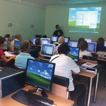 Και η τρίτη ηλικία στον ψηφιακό κόσμο