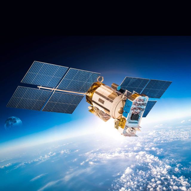 Η Eutelsat εξασφαλίζει χρηματοδότηση σχεδόν 1 δισεκατομμυρίου ευρώ για την κατασκευή των δορυφόρων OneWeb LEO