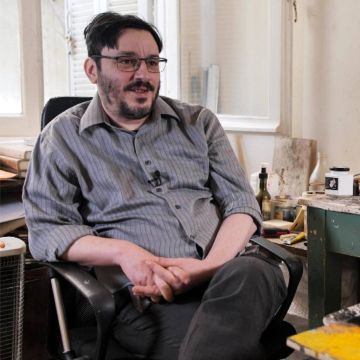 ΜΙΑ ΕΙΚΟΝΑ, ΧΙΛΙΕΣ ΣΚΕΨΕΙΣ – «Αλέκος Κυραρίνης: Άγγελοι και δράκοι» στην ΕΡΤ2