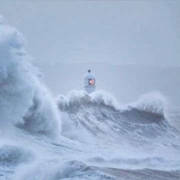 Έλληνες ερευνητές στις ΗΠΑ βρήκαν μια νέα «έξυπνη» μέθοδο πρόβλεψης σπάνιων καταστροφικών γεγονότων