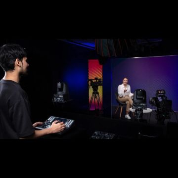 Προσαρμογή χρωμάτων με αυτόματη ακρίβεια: Η Canon αποκαλύπτει μια εξειδικευμένη εφαρμογή για την CR-N700, η οποία επιταχύνει ριζικά την αντιστοίχιση χρωμάτων