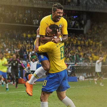 Δύο φιλικά της Βραζιλίας έκλεισε η Cosmote TV