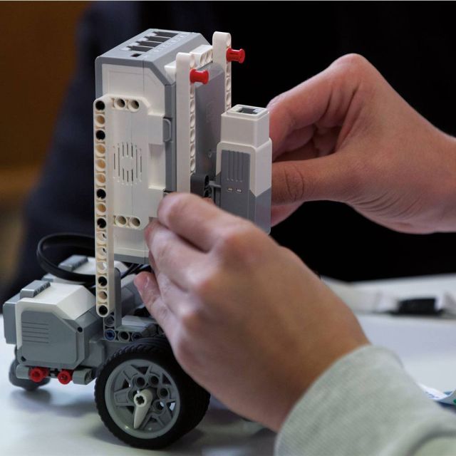 Διαγωνισμός Ρομποτικής για μαθητές Γυμνασίου