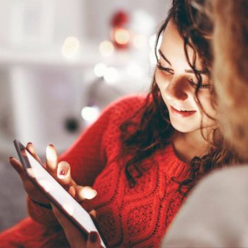 Vodafone: Οι προσφορές σε πελάτες καρτοκινητής και καρτοπρογράμματος παρατείνονται έως και τις 2 Ιανουαρίου 2021