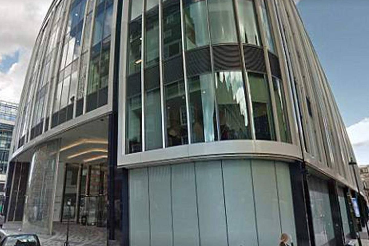 Η ΕΕ συνεχίζει τις επιδρομές σε πρακτορεία διαχείρισης αθλητικών δικαιωμάτων