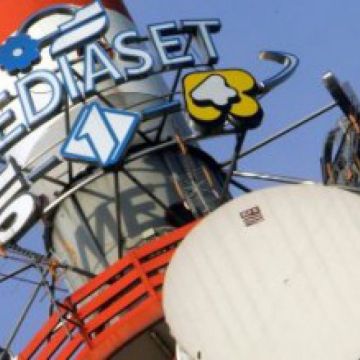 H ιταλική Mediaset αποκτά πέμπτο DVB-T multiplex
