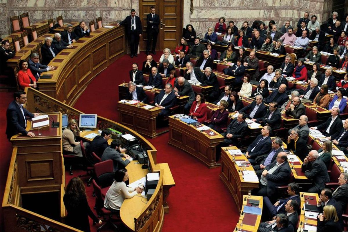 Προχωρά η τροπολογία για τις άδειες